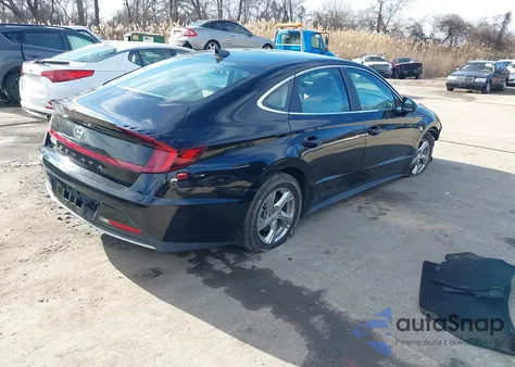 2022 Hyundai Sonata Se z USA, uszkodzony, nr VIN 5NPEG4JA8NH139173